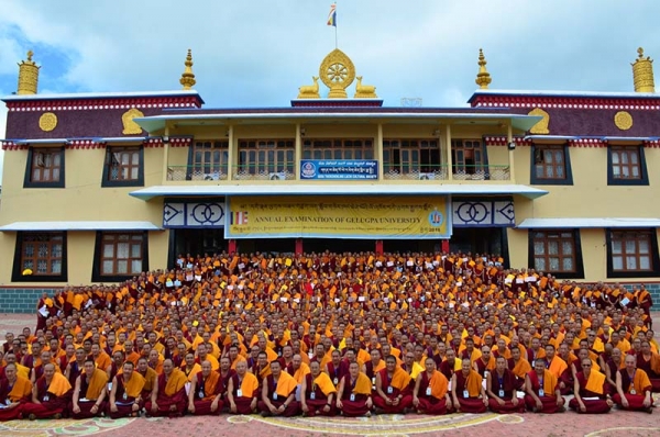 དགེ་ལུགས་རྒྱུགས་སྤྲོད་ལེགས་པར་གྲུབ།